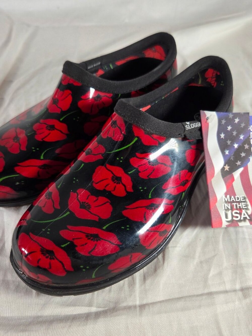Sloggers NWT Waterproof Garden Shoes Red Poppy Black Floral 6